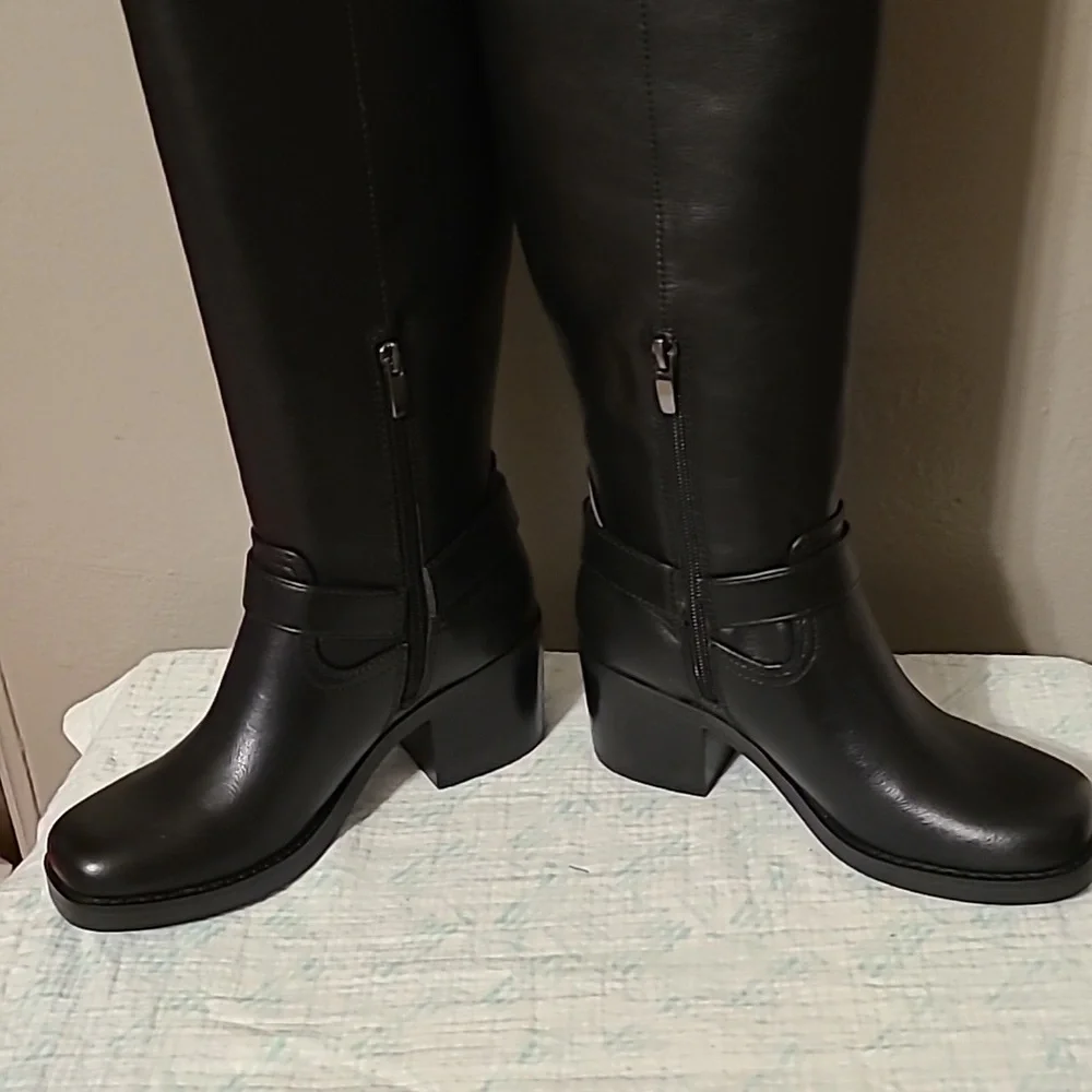 Nine West Koop 3 women's size 5.5M Faux Leather tall knee-high boots NIB Black - Picture 2 of 10